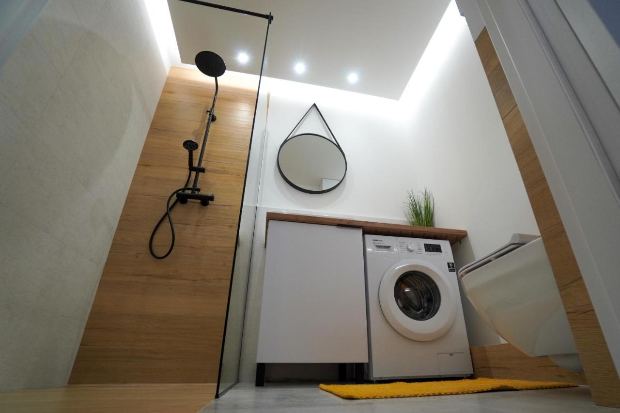 Apartament Manhattan Плоцк Экстерьер фото